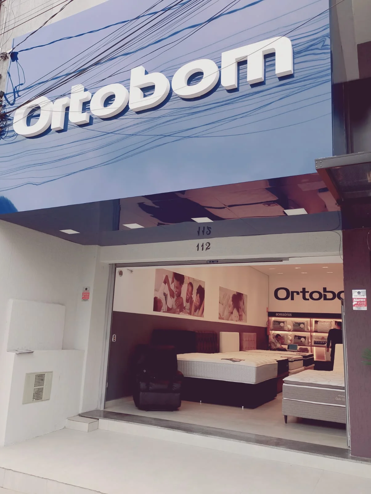 Fachada da loja Ortobom Arujá